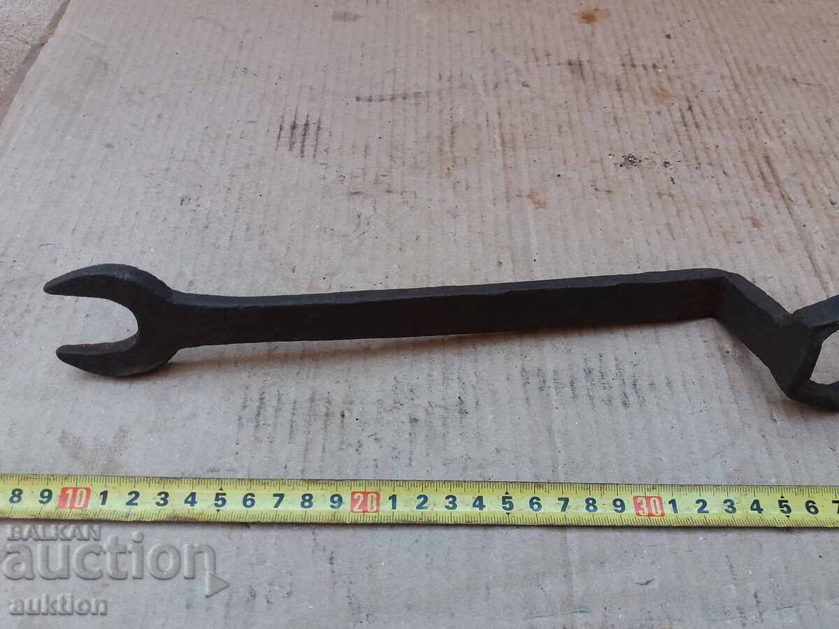 КОВАН ВЪЗРОЖДЕНСКИ КЛЮЧ ОТ ФАЙТОН, ДВУКОЛКА, КАРЕТА, КАРУЦА - 6 КОВАН ВЪЗРОЖДЕНСКИ КЛЮЧ ОТ ФАЙТОН, ДВУКОЛКА, КАРЕТА, КАРУЦА - 6