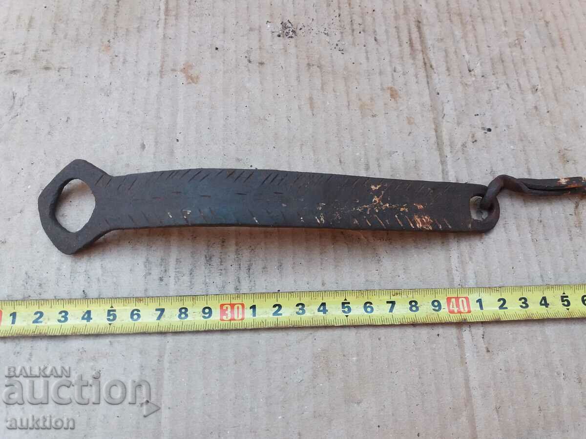 WROUGHT REVIVAL LOCK FOR THE GATE - CRANE - 5 WROUGHT REVIVAL LOCK FOR THE GATE - CRANE - 5