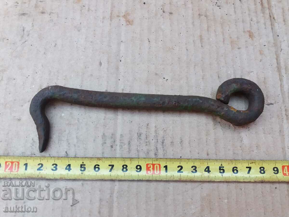 КОВАНА КУКА, ЧЕНГЕЛ ЗАКЛЮЧАЛКА ЗА ПРОЗОРЕЦ с цена 3.99 лв. | € 2.04 КОВАНА КУКА, ЧЕНГЕЛ ЗАКЛЮЧАЛКА ЗА ПРОЗОРЕЦ с цена 3.99 лв. | € 2.04