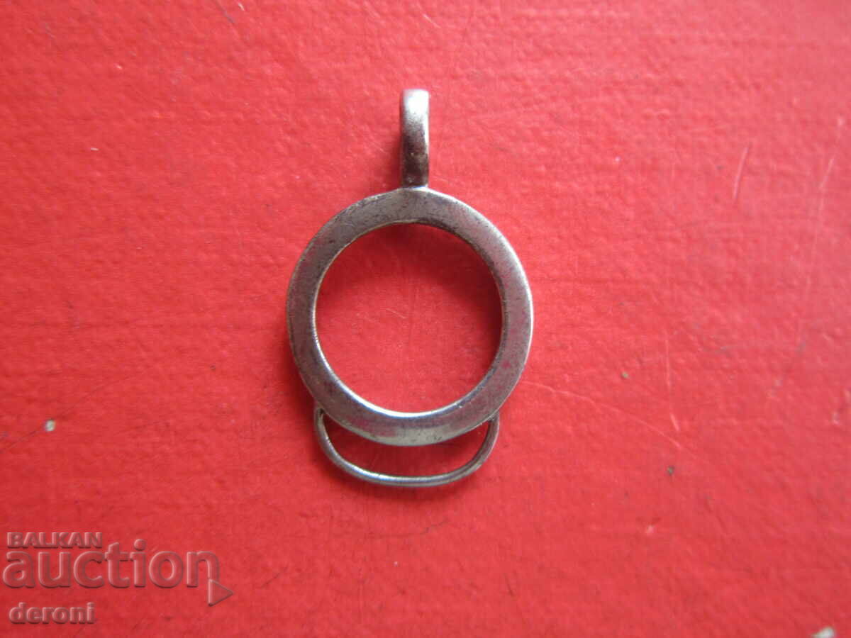 Silver pendant pendant 925 HVF with price 10.00 BGN | € 5.11 Silver pendant pendant 925 HVF with price 10.00 BGN | € 5.11