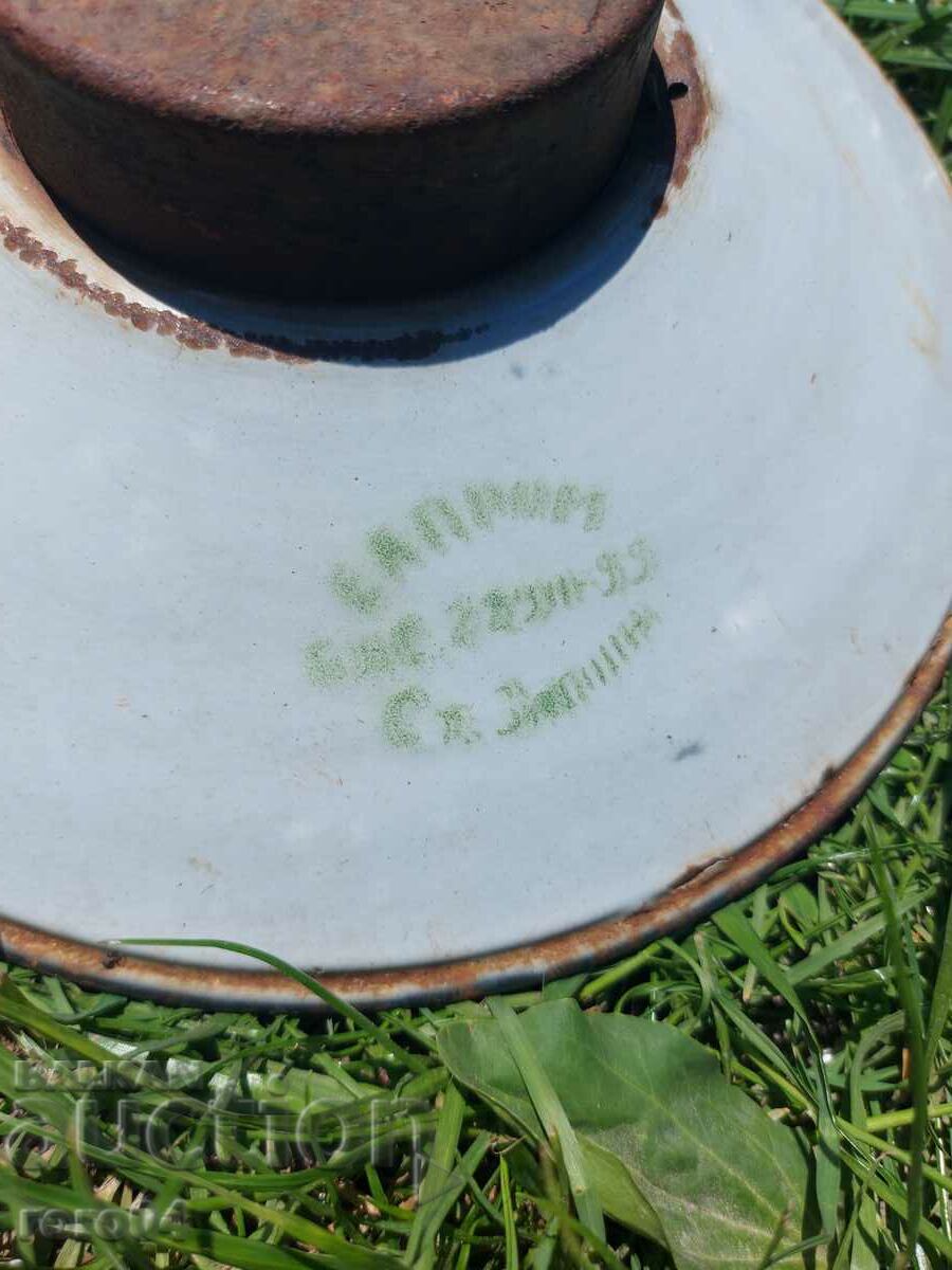 Auction ENAMELED LAMP - EARLY SAMPLE Auction ENAMELED LAMP - EARLY SAMPLE