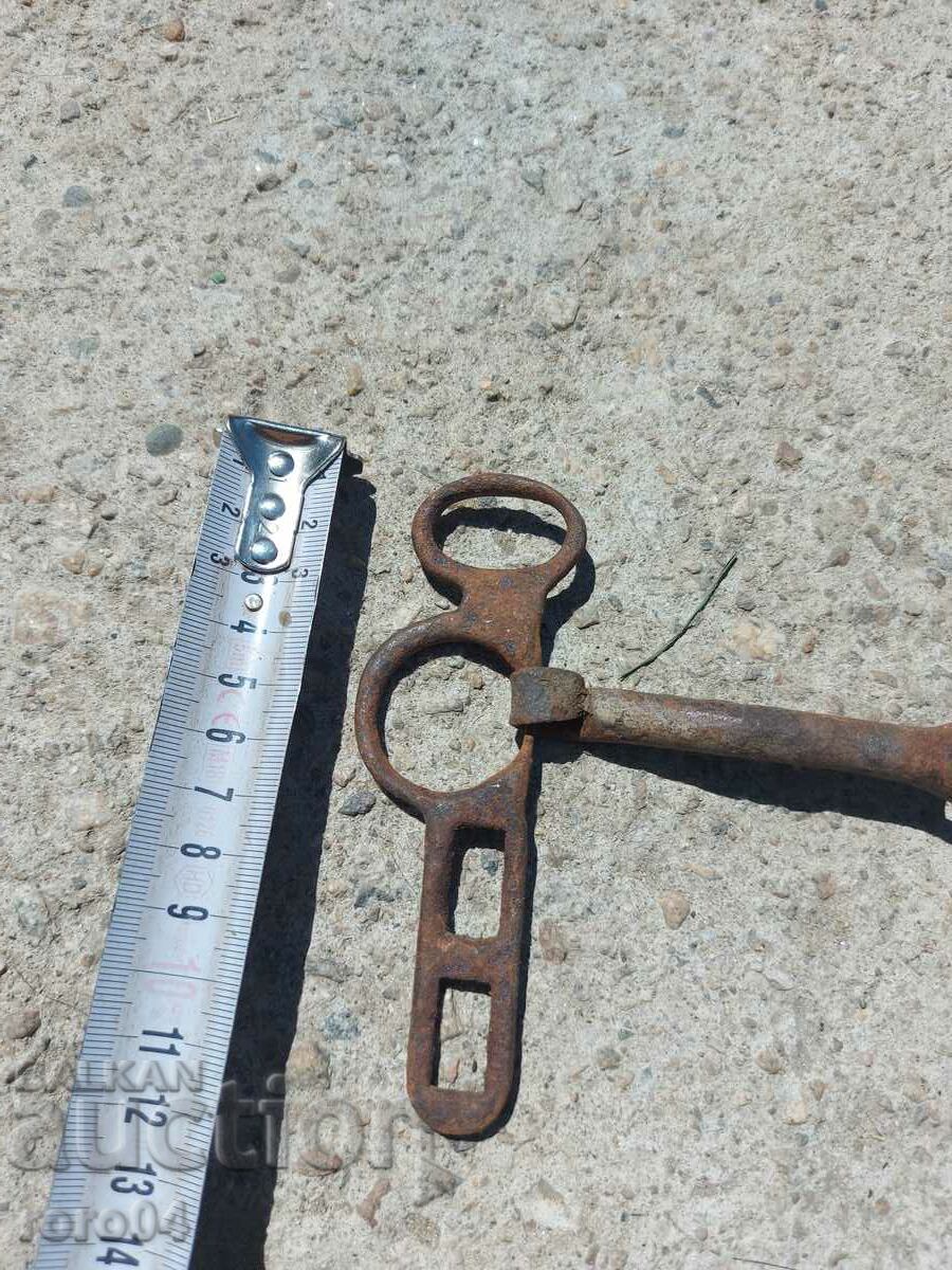 Auction OLD HANDMADE WAVES WEDDINGS Auction OLD HANDMADE WAVES WEDDINGS