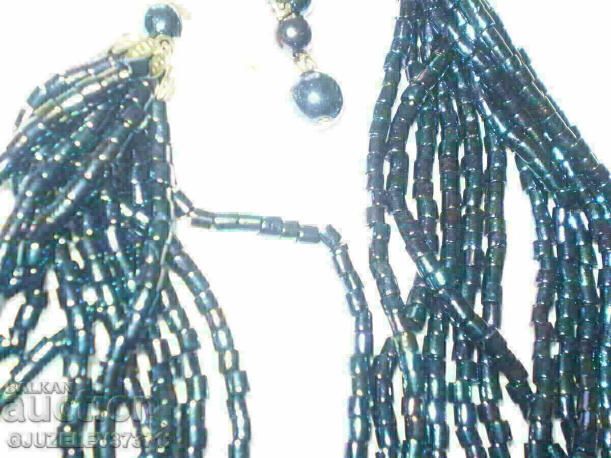 Old lady's glass bead necklace with price 39.99 BGN | € 20.45 Old lady's glass bead necklace with price 39.99 BGN | € 20.45