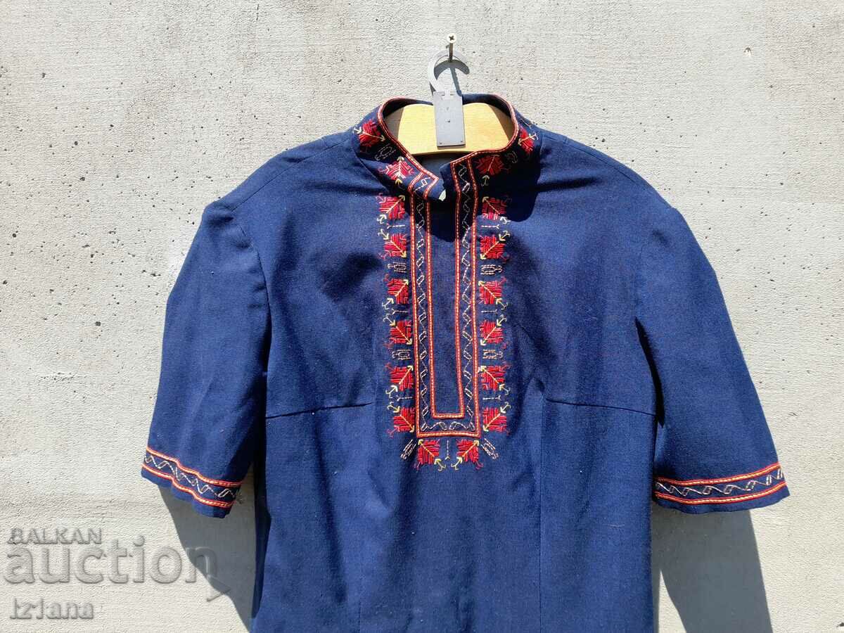 Vintage embroidered ethno dress, Sukman with price 50.00 BGN | € 25.56 Vintage embroidered ethno dress, Sukman with price 50.00 BGN | € 25.56