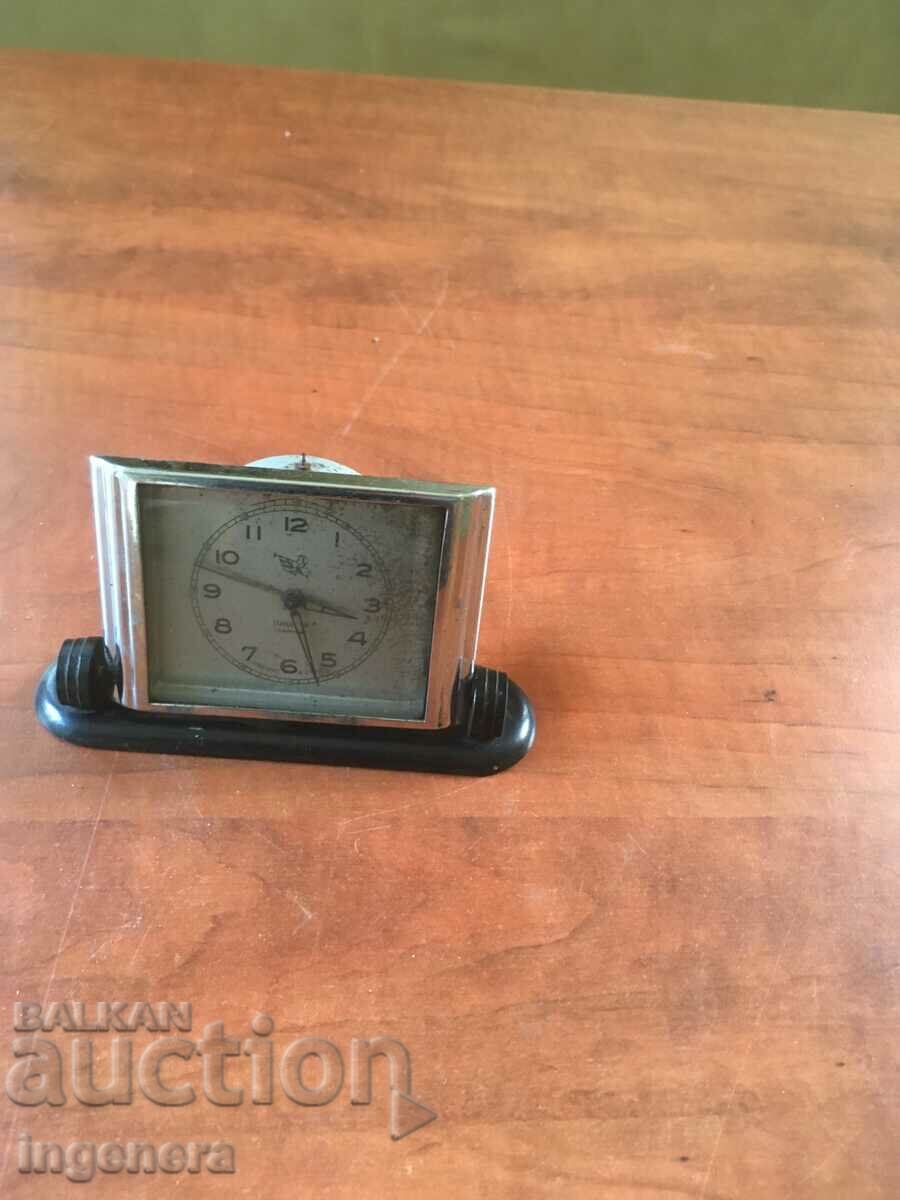 WATCH TABLE "PIONEER" USSR-DOES NOT WORK - 6 WATCH TABLE "PIONEER" USSR-DOES NOT WORK - 6