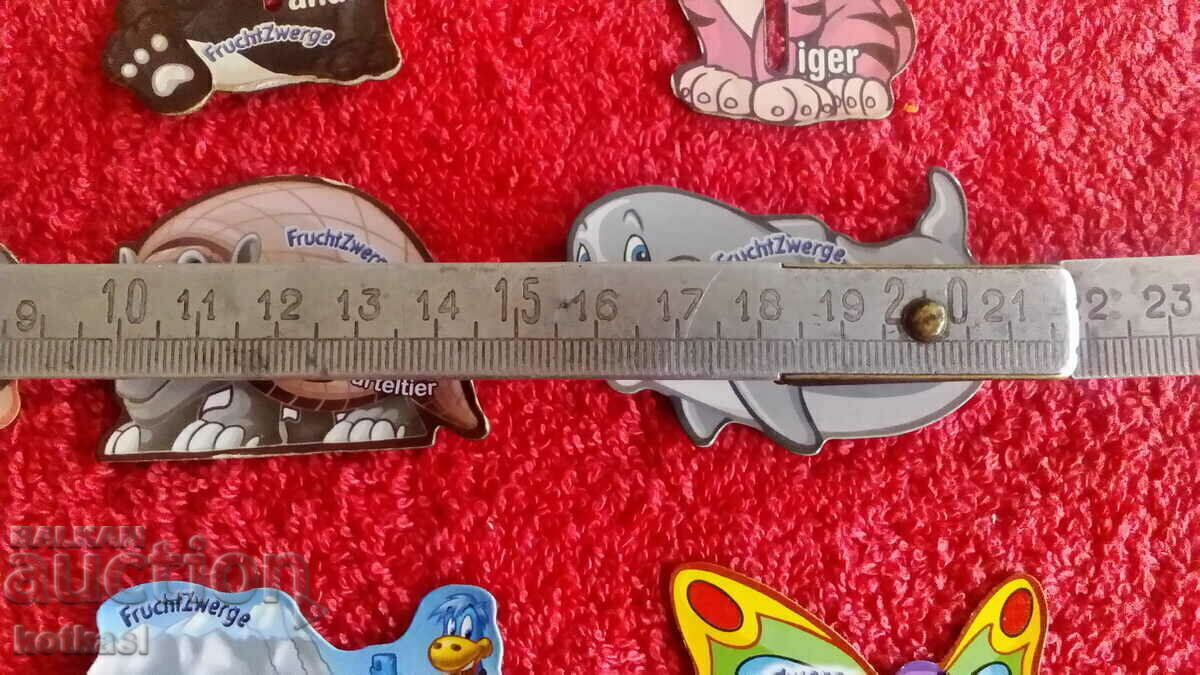 Auction Souvenirs Lot 11 pcs. fridge magnets animals Auction Souvenirs Lot 11 pcs. fridge magnets animals