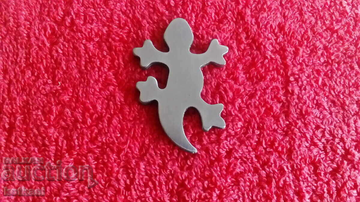 Auction Souvenir metal fridge magnet Lizard Gecko Salamander Auction Souvenir metal fridge magnet Lizard Gecko Salamander