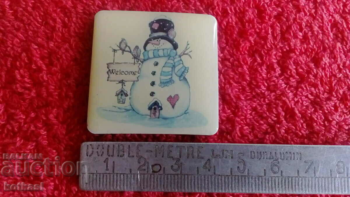 Magnet pentru frigider suvenir Om de zăpadă cu preț 3.50 BGN | € 1.79