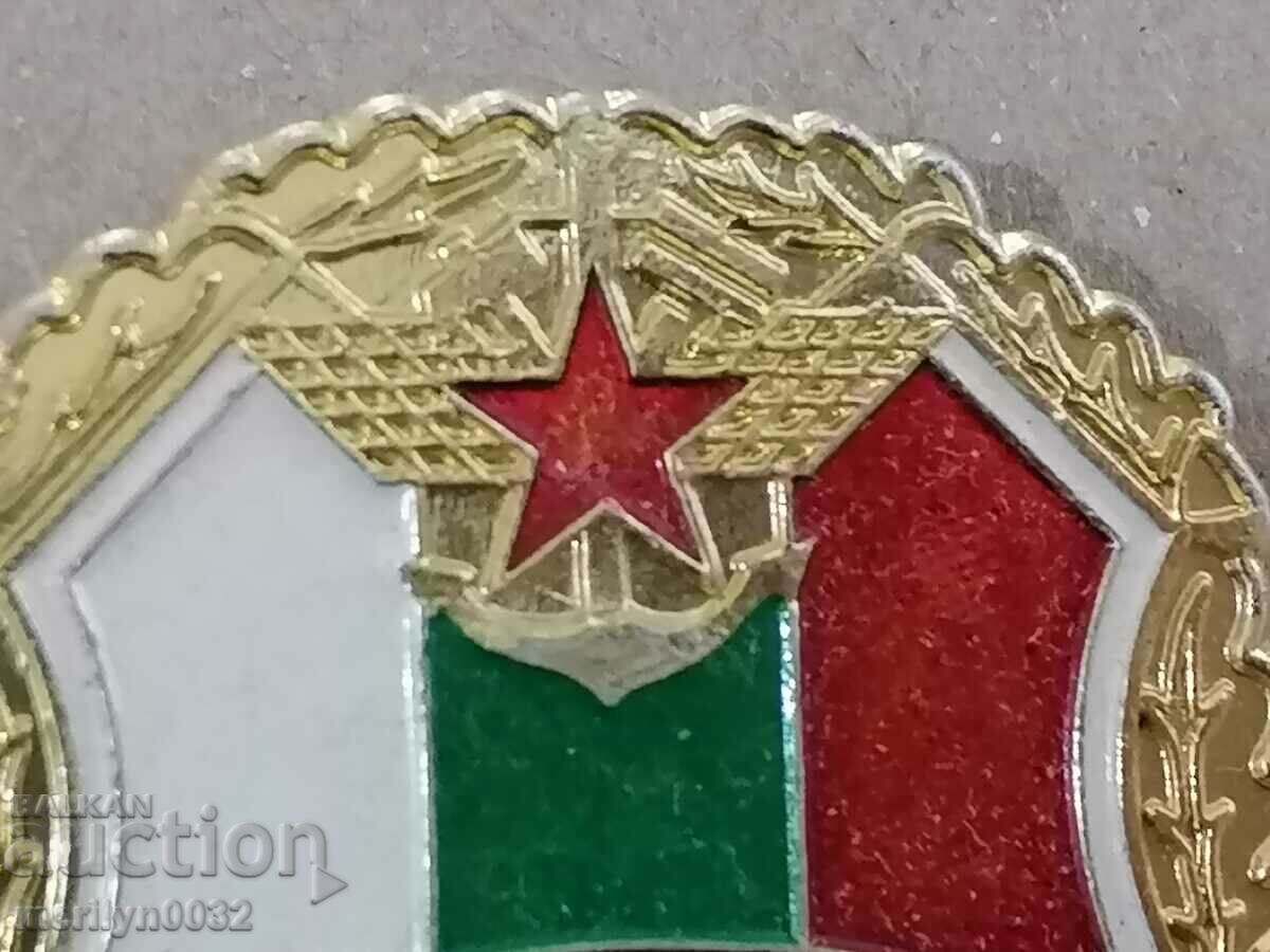 Embroidery badge badge medal RUNNER to the troops with price 41.00 BGN | € 20.96 Embroidery badge badge medal RUNNER to the troops with price 41.00 BGN | € 20.96