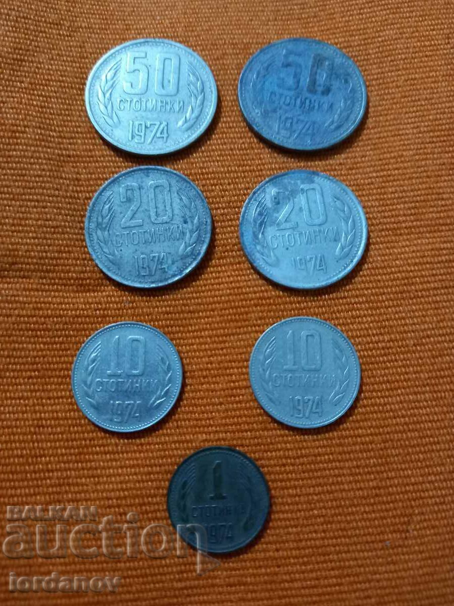 LOT of 1974 and 1989 pennies. with price 10.00 BGN | € 5.11 LOT of 1974 and 1989 pennies. with price 10.00 BGN | € 5.11