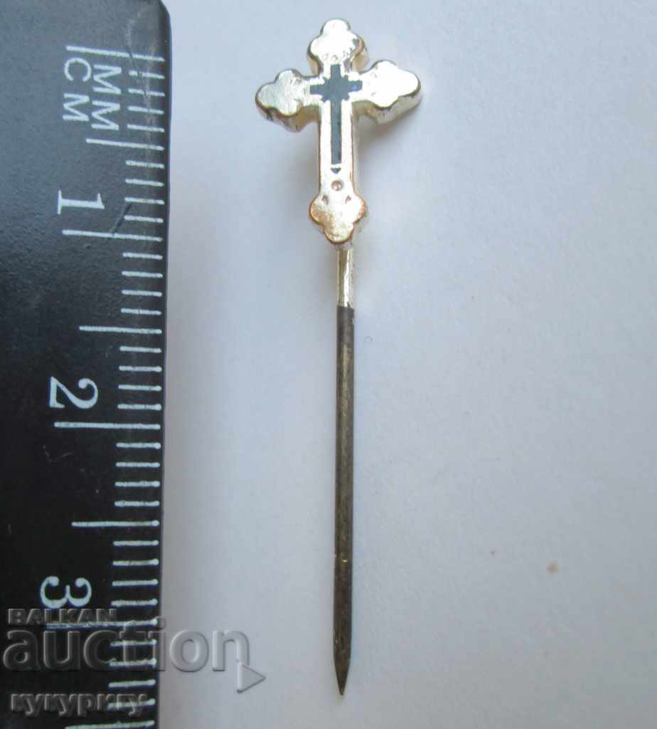 Delivery of Old religious cross needle pin badge for lapel priest Delivery of Old religious cross needle pin badge for lapel priest