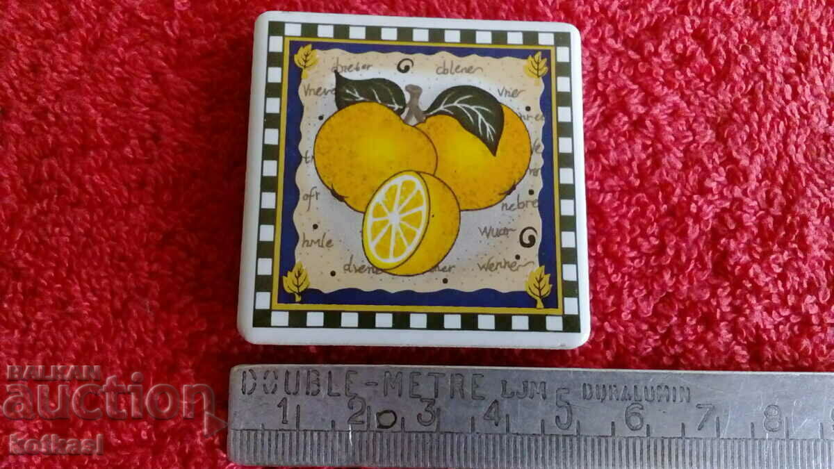Souvenir solid ceramic Fridge Magnet Oranges