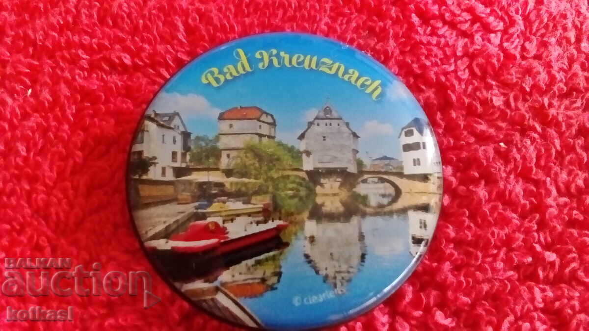 Auction Souvenir Fridge Magnet Auction Souvenir Fridge Magnet