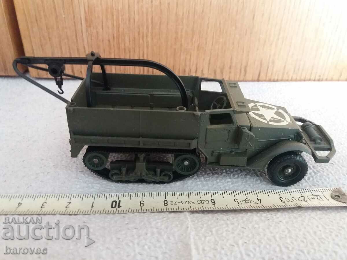 Model of a military truck - France company SOLIDO