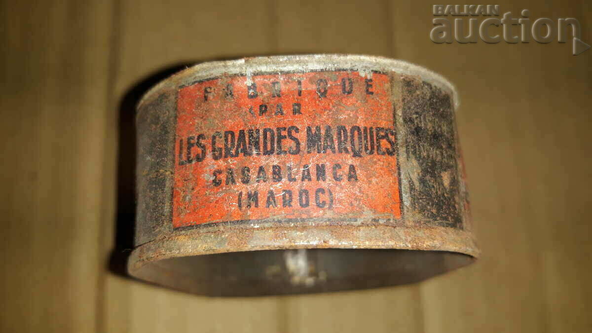 Delivery of antique tin box CASABLANCA Delivery of antique tin box CASABLANCA