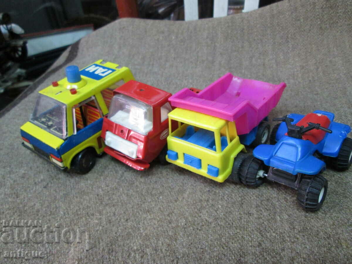 OLD LOT OF TOYS