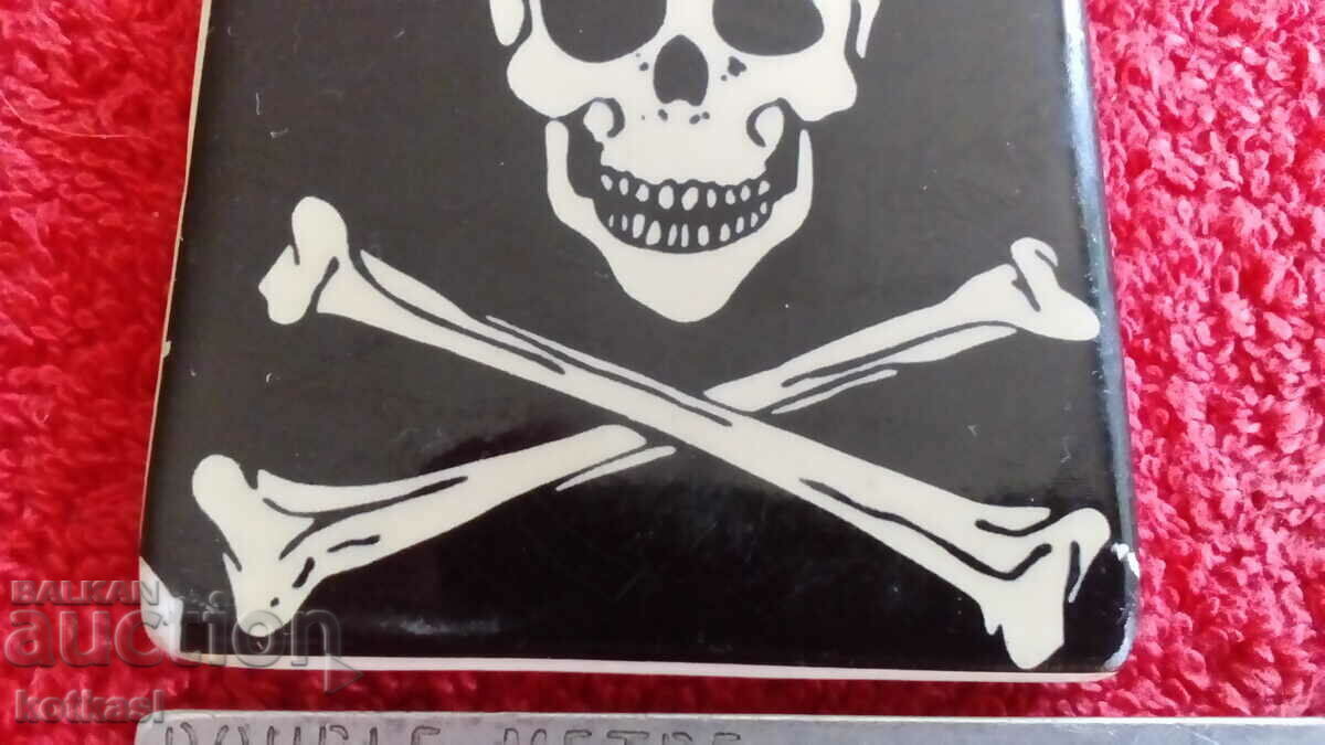 Аукцион Сувенир керамика Магнит за хладилник Пират Череп Аукцион Сувенир керамика Магнит за хладилник Пират Череп