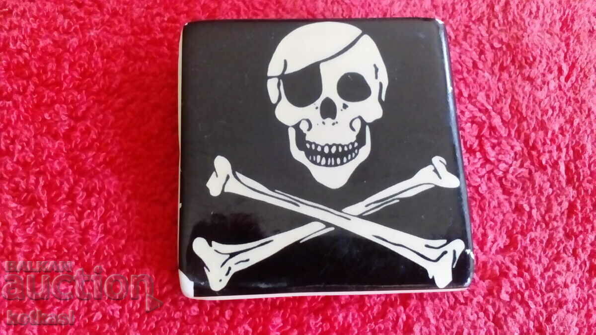 Сувенир керамика Магнит за хладилник Пират Череп - 5 Сувенир керамика Магнит за хладилник Пират Череп - 5