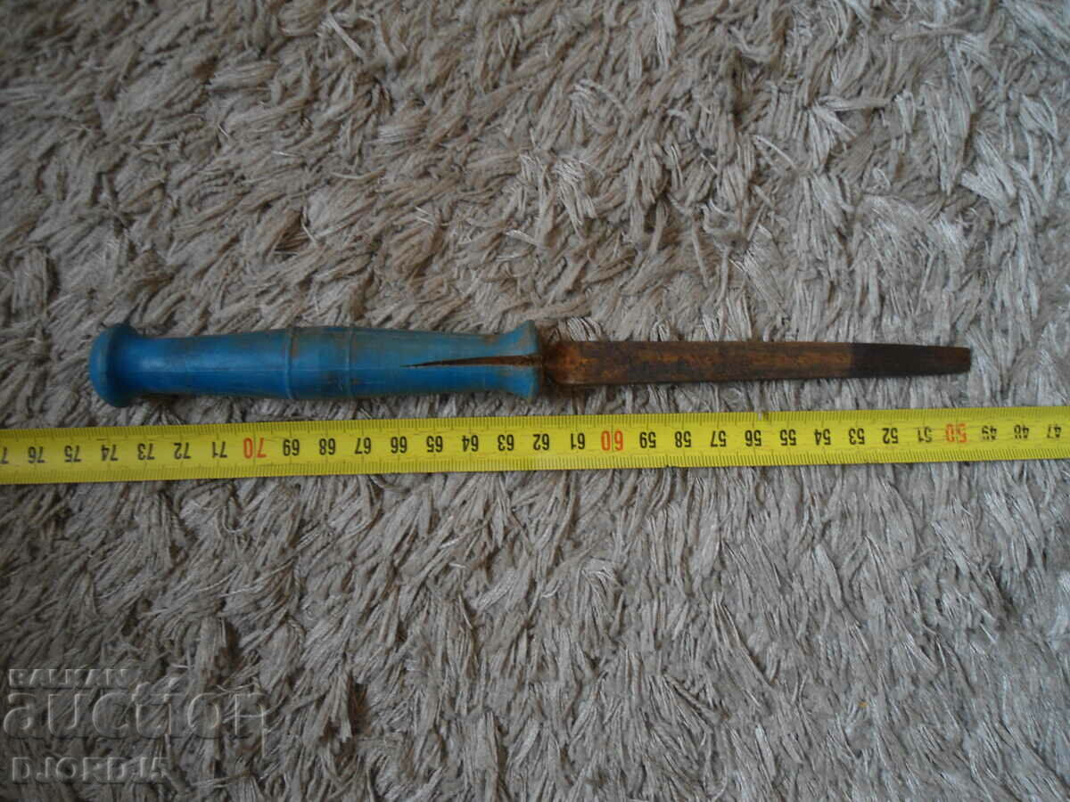 Auction An old little file Auction An old little file