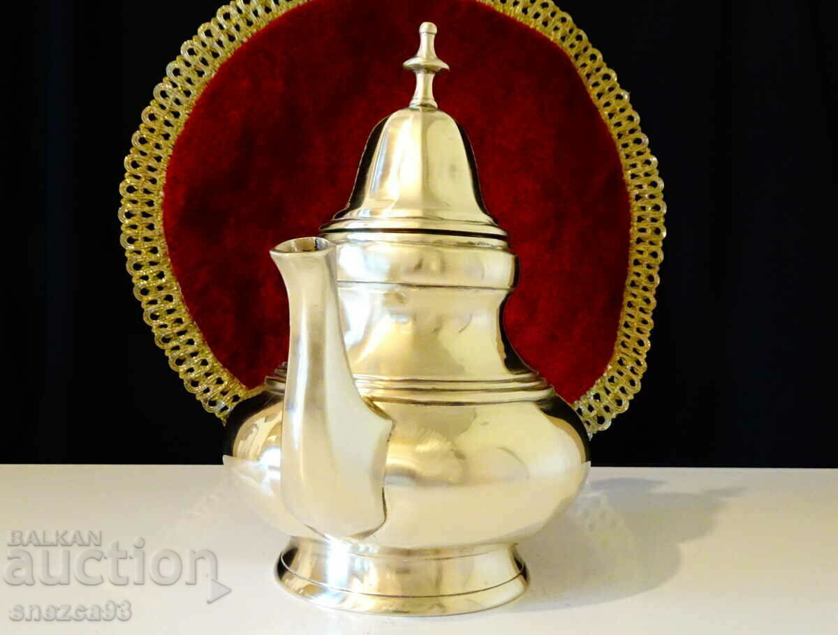 Delivery of Bronze jug, teapot 1 kg., marked