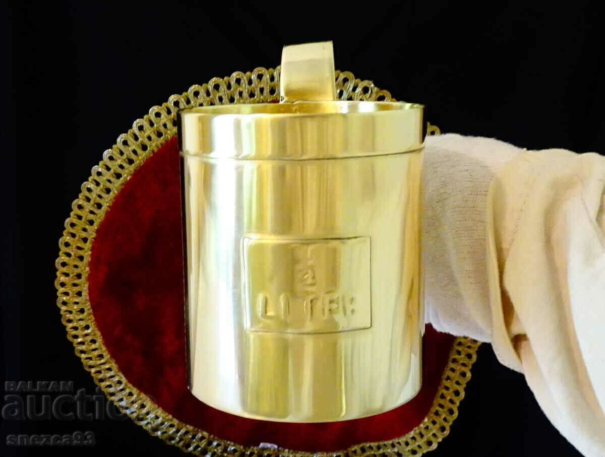 Brass cup, beaker ladle for 500 ml.