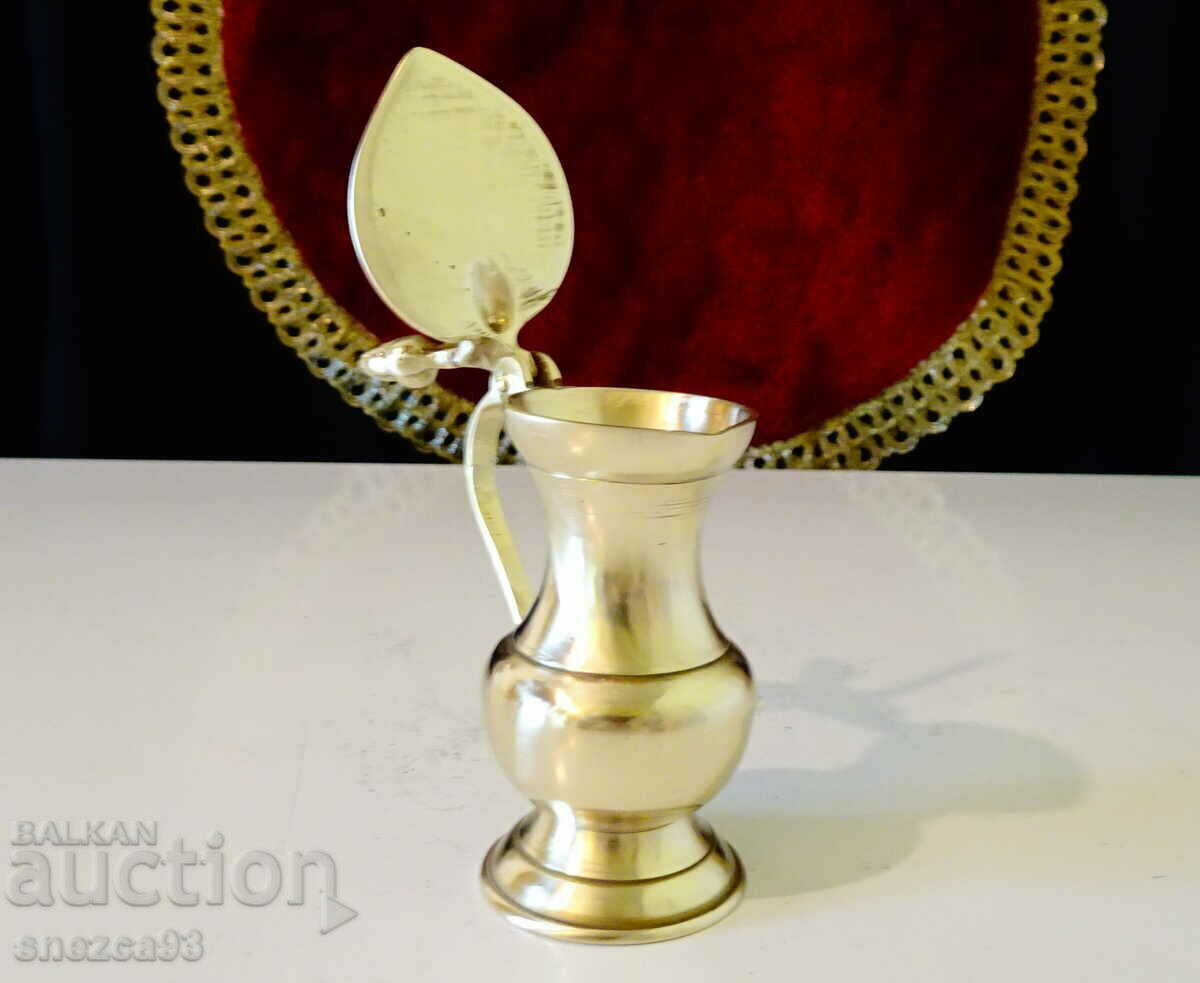 Auction Bronze mug for brandy. Auction Bronze mug for brandy.