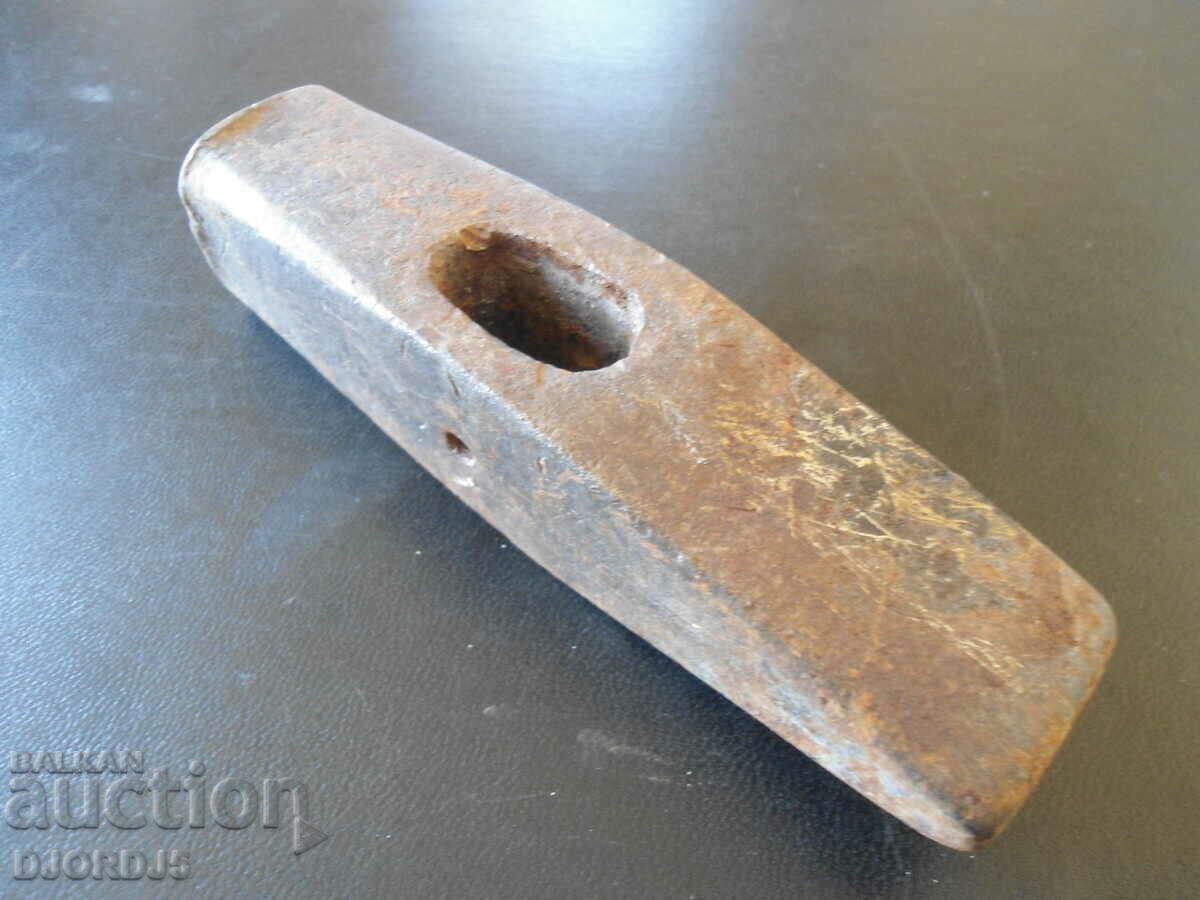 Old hammer, 0.975 kg. with price 3.00 BGN | € 1.53 Old hammer, 0.975 kg. with price 3.00 BGN | € 1.53