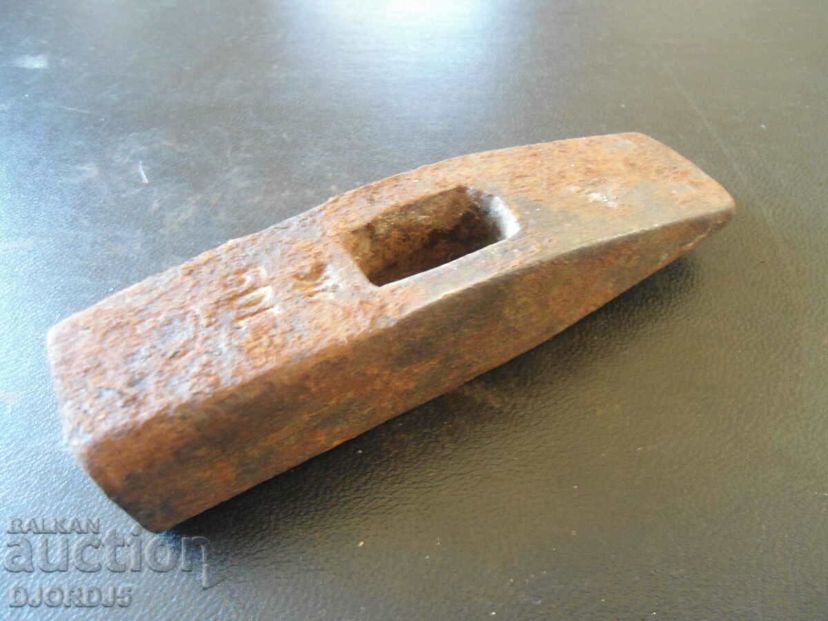 Auction Old hammer, markings Auction Old hammer, markings
