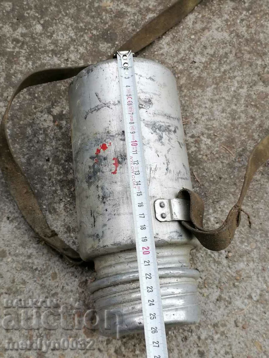 Army lubrication box with price 34.00 BGN | € 17.38 Army lubrication box with price 34.00 BGN | € 17.38