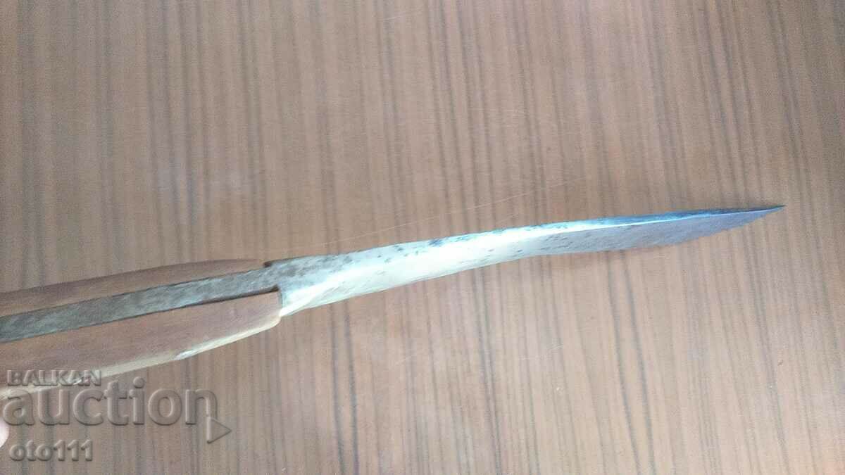 STUDENT BĂTRÂN MARE, CUȚIT HAIDUSHKI - 5 STUDENT BĂTRÂN MARE, CUȚIT HAIDUSHKI - 5