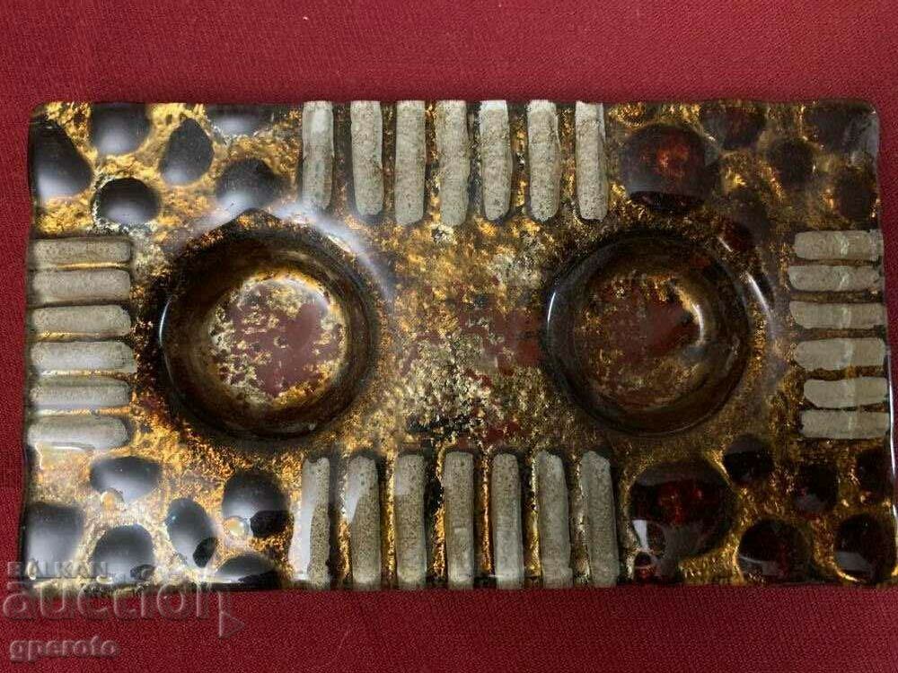 An interesting, old and beautiful table candlestick-resin with price 10.00 BGN | € 5.11 An interesting, old and beautiful table candlestick-resin with price 10.00 BGN | € 5.11