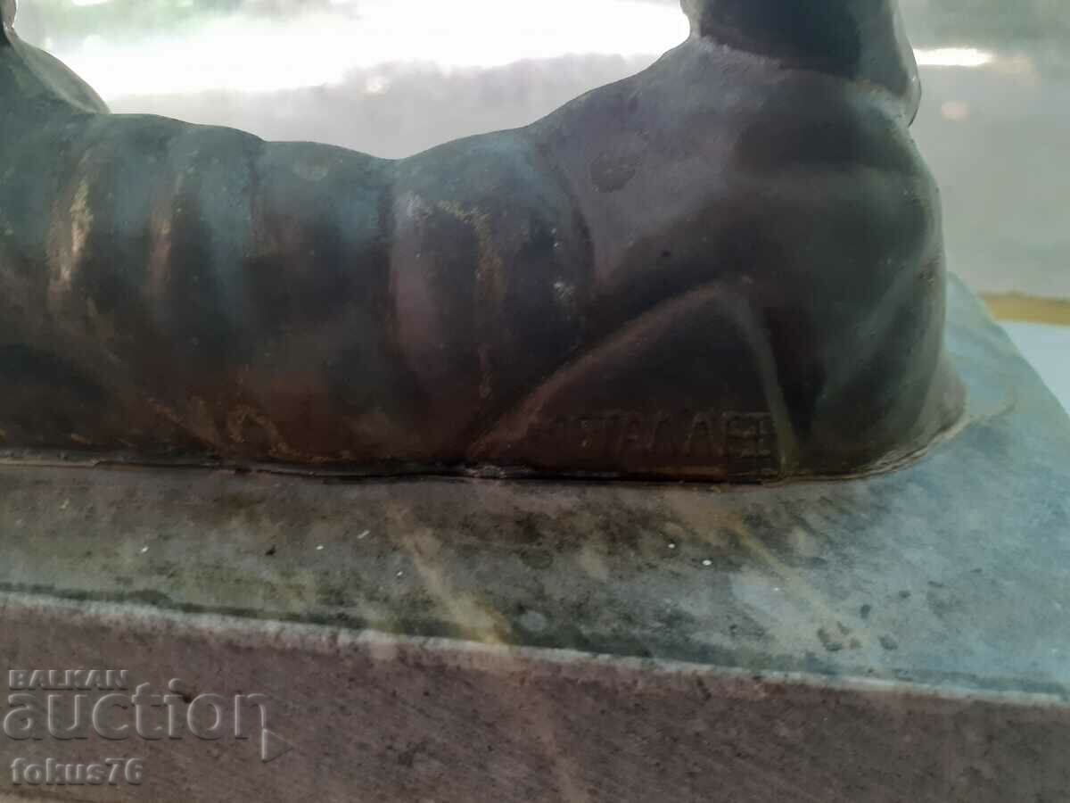 Стара голяма метална статуетка на Леонид - 5 Стара голяма метална статуетка на Леонид - 5