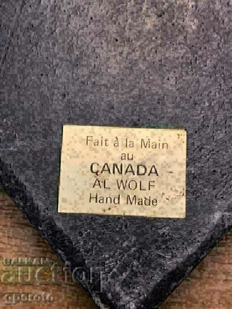 Auction An interesting ceramic souvenir made in Canada Auction An interesting ceramic souvenir made in Canada