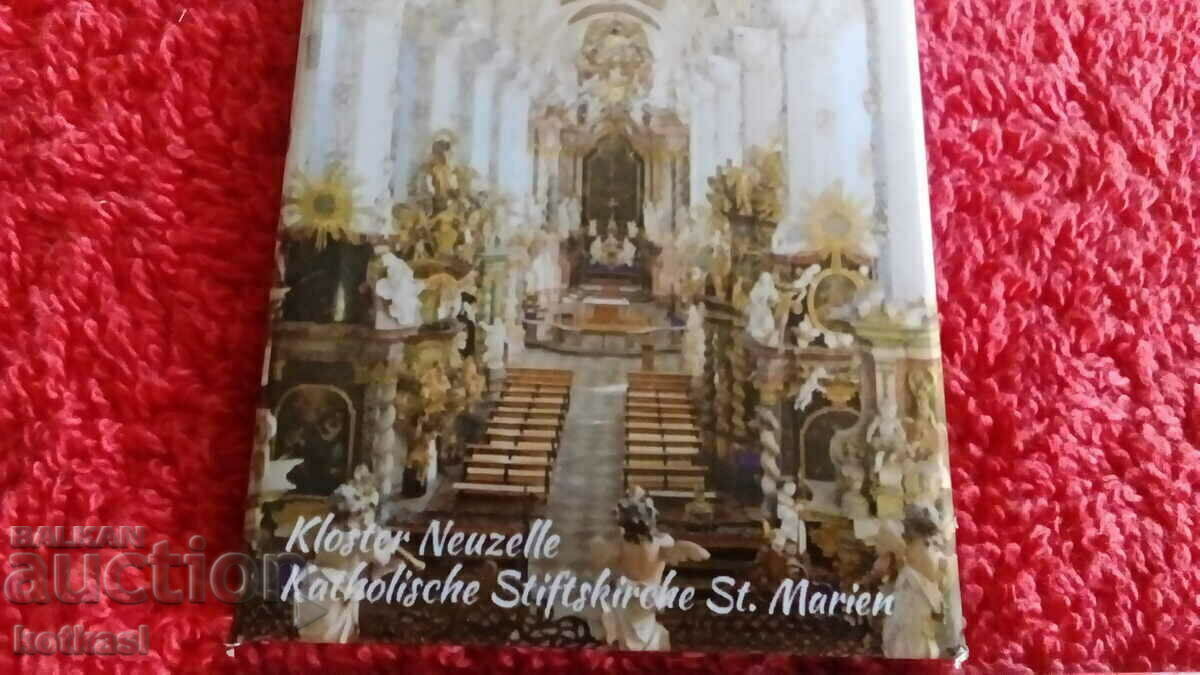 Auction  Souvenir Fridge Magnet Berlin Church