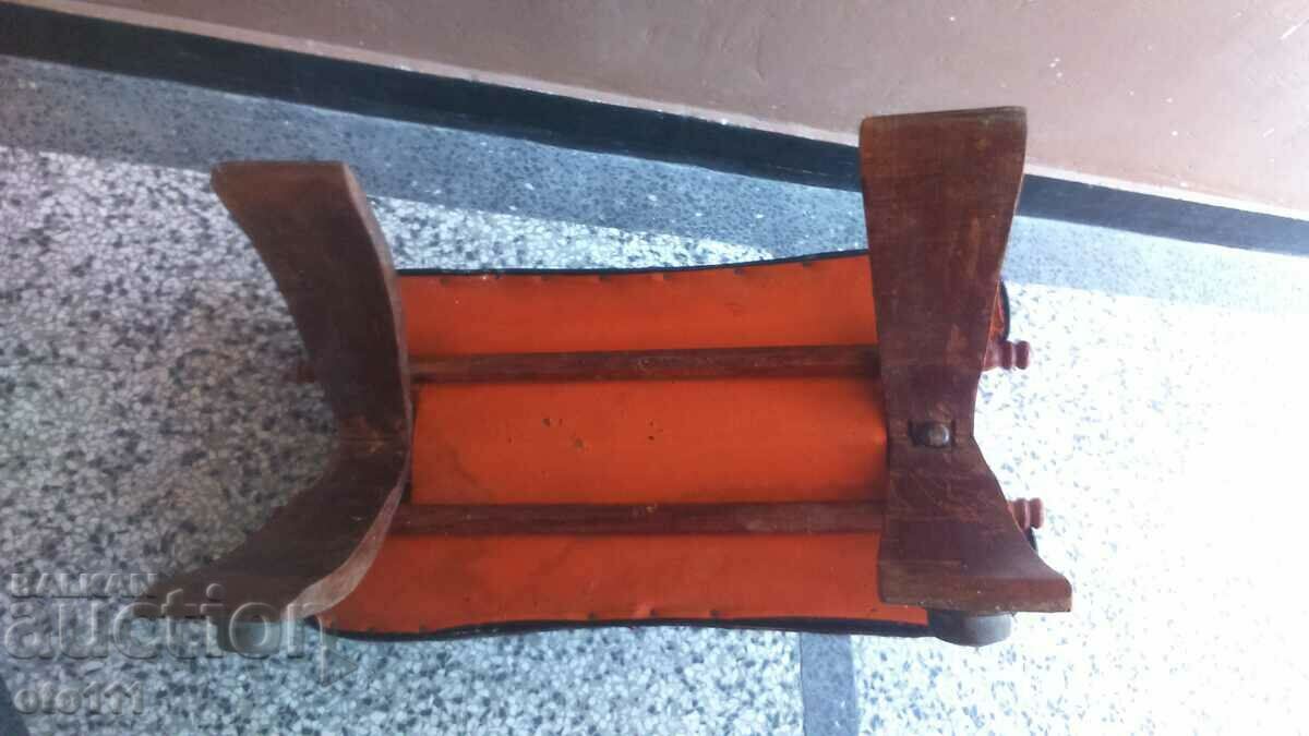 OLD CAMEL SADDLE - 6 OLD CAMEL SADDLE - 6