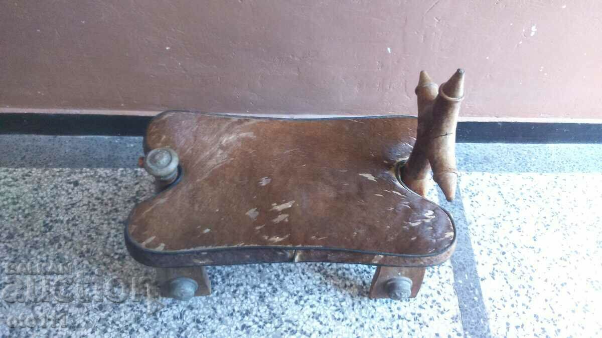 OLD CAMEL SADDLE