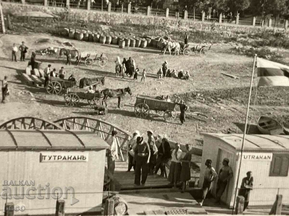 Auction Tutrakan 1943 Customs? Auction Tutrakan 1943 Customs?