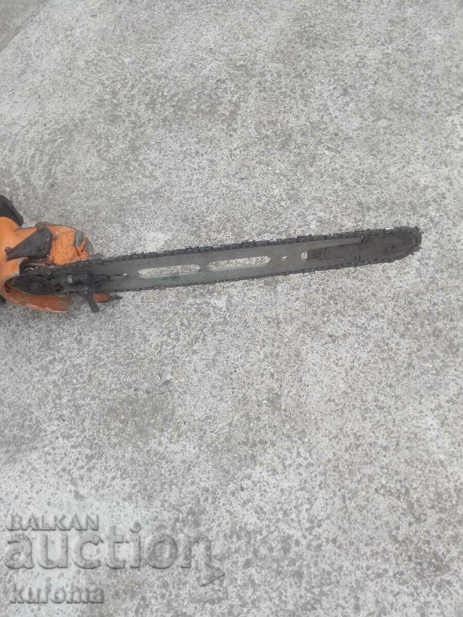 Auction Old wood cutting machine Druzhba Auction Old wood cutting machine Druzhba