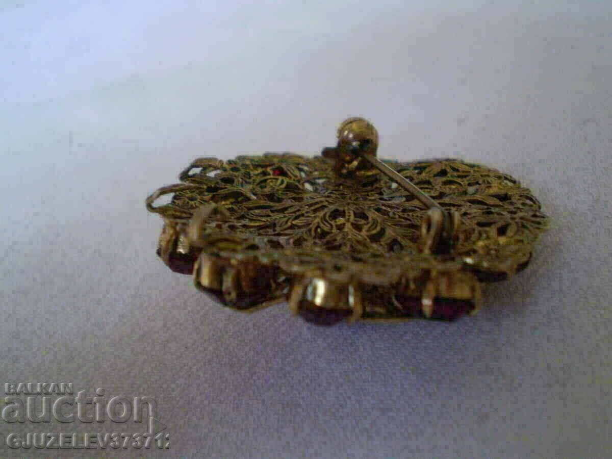 Vintage brooch yellow metal with Czech crystal - 5 Vintage brooch yellow metal with Czech crystal - 5