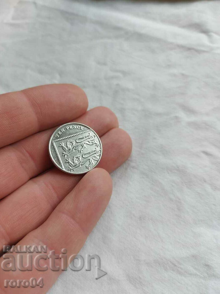 10 PENSE 2013 with price € 0.69 | 1.35 BGN