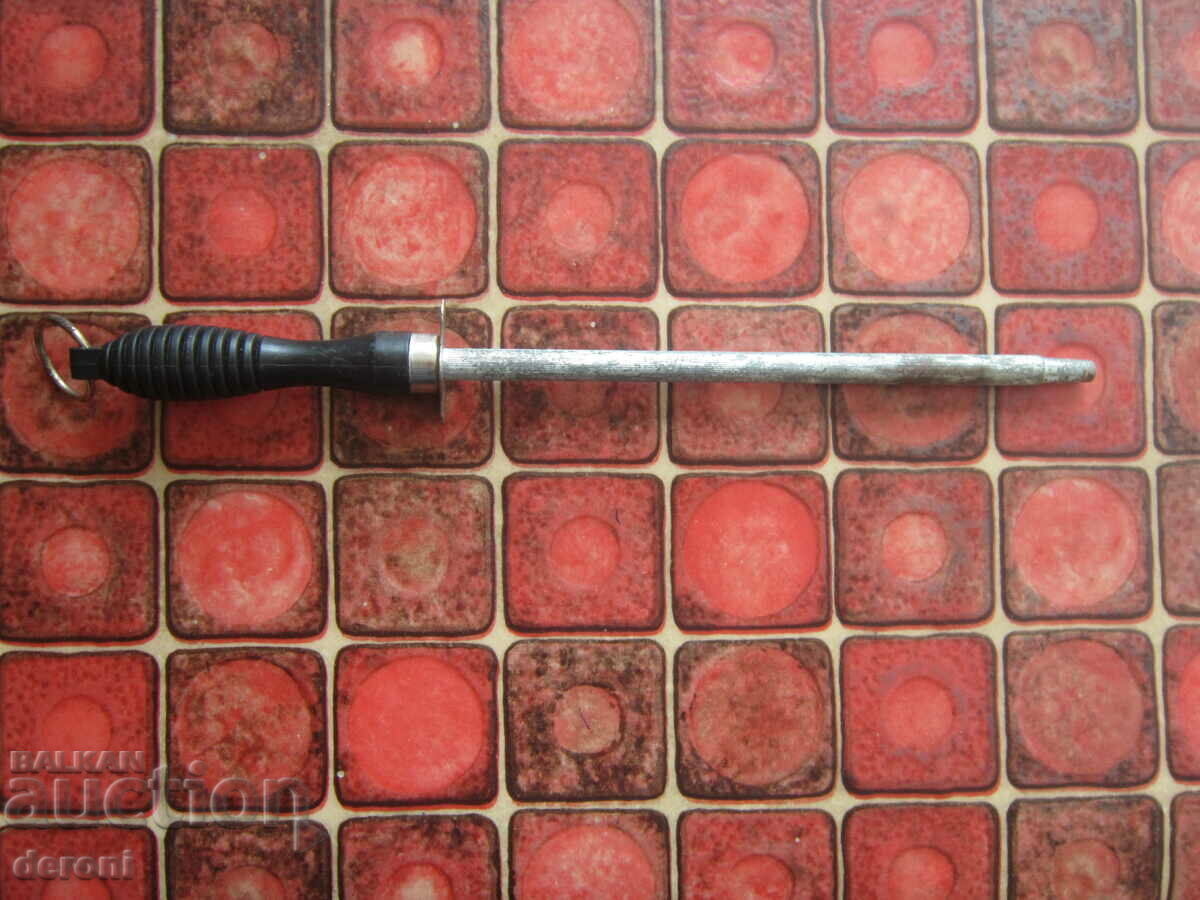 Masat knife sharpener 3 with price 5.00 BGN | € 2.56 Masat knife sharpener 3 with price 5.00 BGN | € 2.56