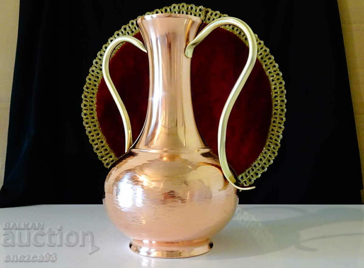 Copper wine jug, amphora, pure red copper, seamless with price 89.00 BGN | € 45.50 Copper wine jug, amphora, pure red copper, seamless with price 89.00 BGN | € 45.50