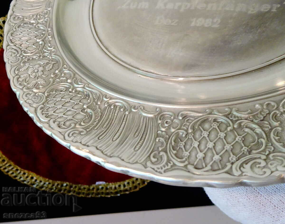 Plate, plateau, BMF tin panel, baroque. with price 36.00 BGN | € 18.41 Plate, plateau, BMF tin panel, baroque. with price 36.00 BGN | € 18.41