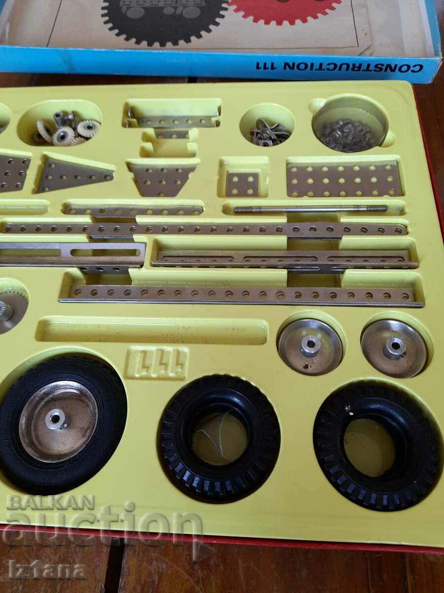 Old metal constructor Construction 111 - 5 Old metal constructor Construction 111 - 5