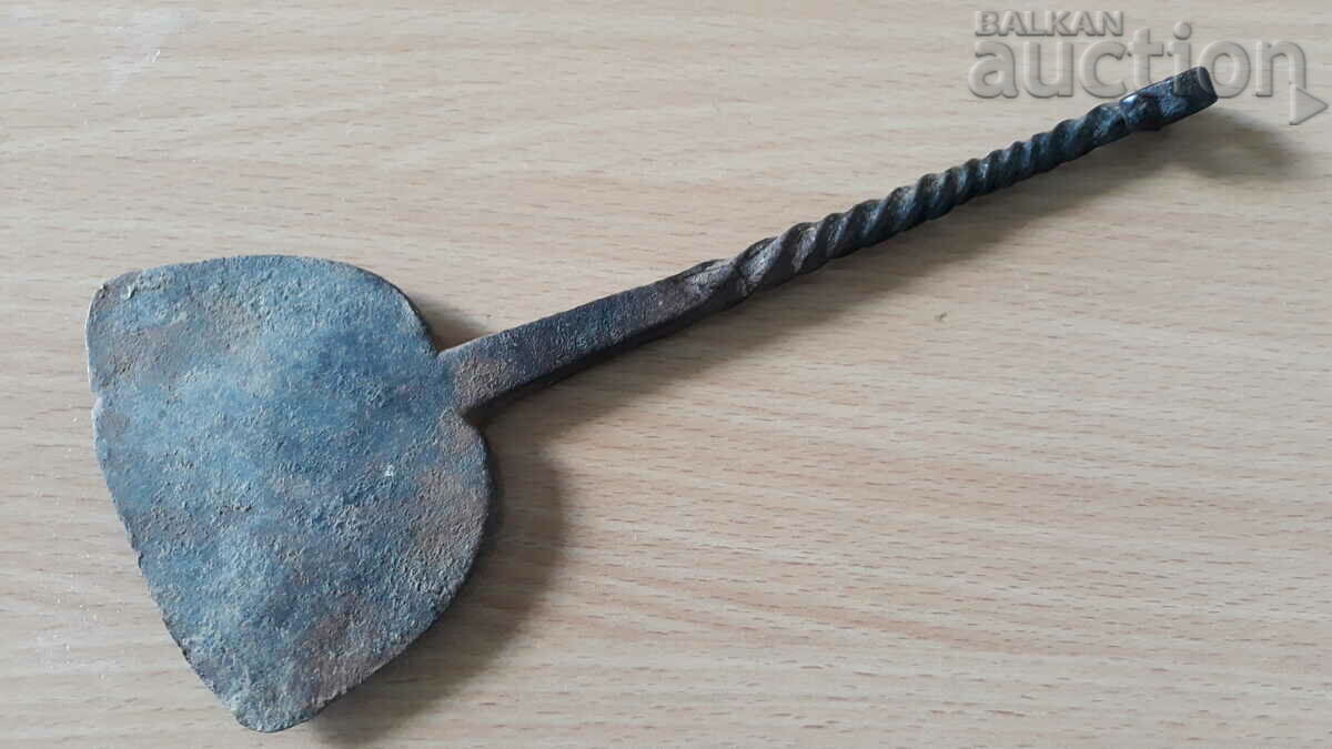 antique hand forged primitive with price 41.00 BGN | € 20.96 antique hand forged primitive with price 41.00 BGN | € 20.96