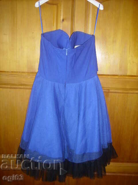 Rochie 2 cu preț 25.00 BGN | € 12.78