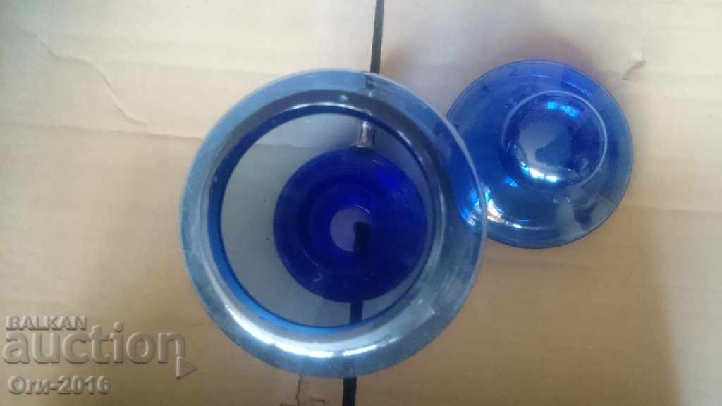 Auction Retro cobalt beaker Auction Retro cobalt beaker