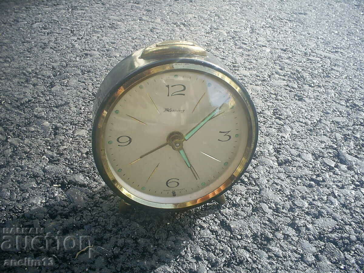 КОЛЕКЦИОНЕРСКИ БУДИЛНИК BLESSING WEST GERMANY с цена 25.00 лв. | € 12.78 КОЛЕКЦИОНЕРСКИ БУДИЛНИК BLESSING WEST GERMANY с цена 25.00 лв. | € 12.78