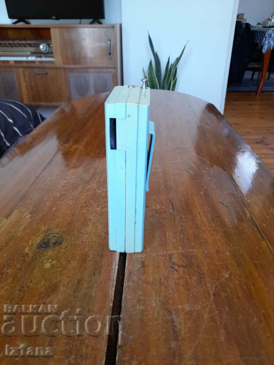 Παράδοση Παλιό ραδιόφωνο, Διεθνές ραδιόφωνο Παράδοση Παλιό ραδιόφωνο, Διεθνές ραδιόφωνο