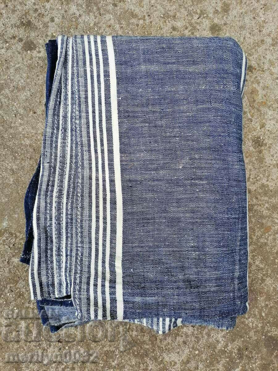 Delivery of Old hand-woven kerchief sheet Delivery of Old hand-woven kerchief sheet